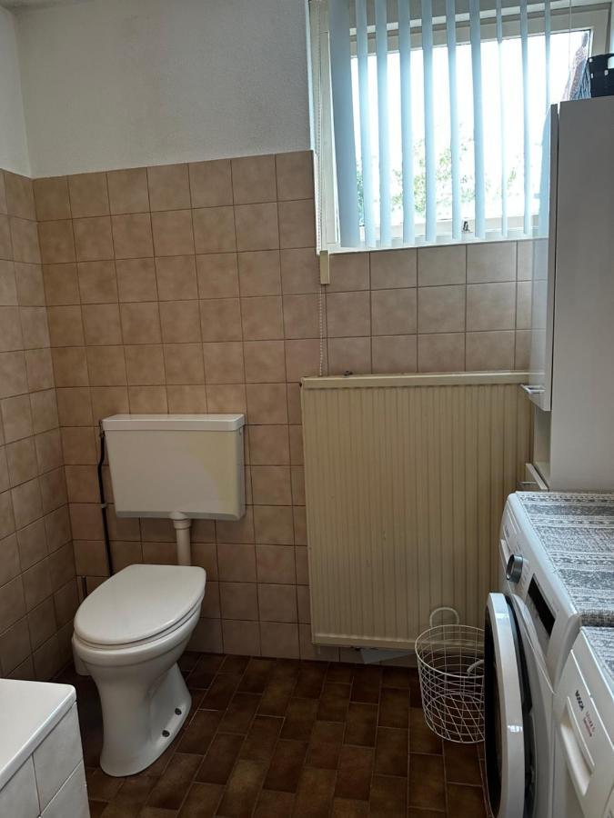 Room In Oss Exterior photo
